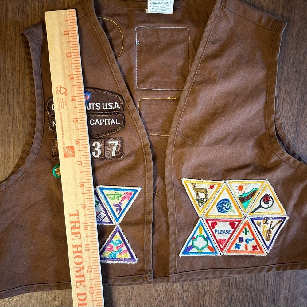 Vintage 90s Girl Scout USA Vest Brownie Medium Nation’s Capital Patches Pin - Picture 10 of 12